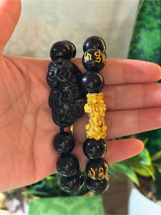 Hand Crafted Jewelry - Bundle of two agate bracelet
